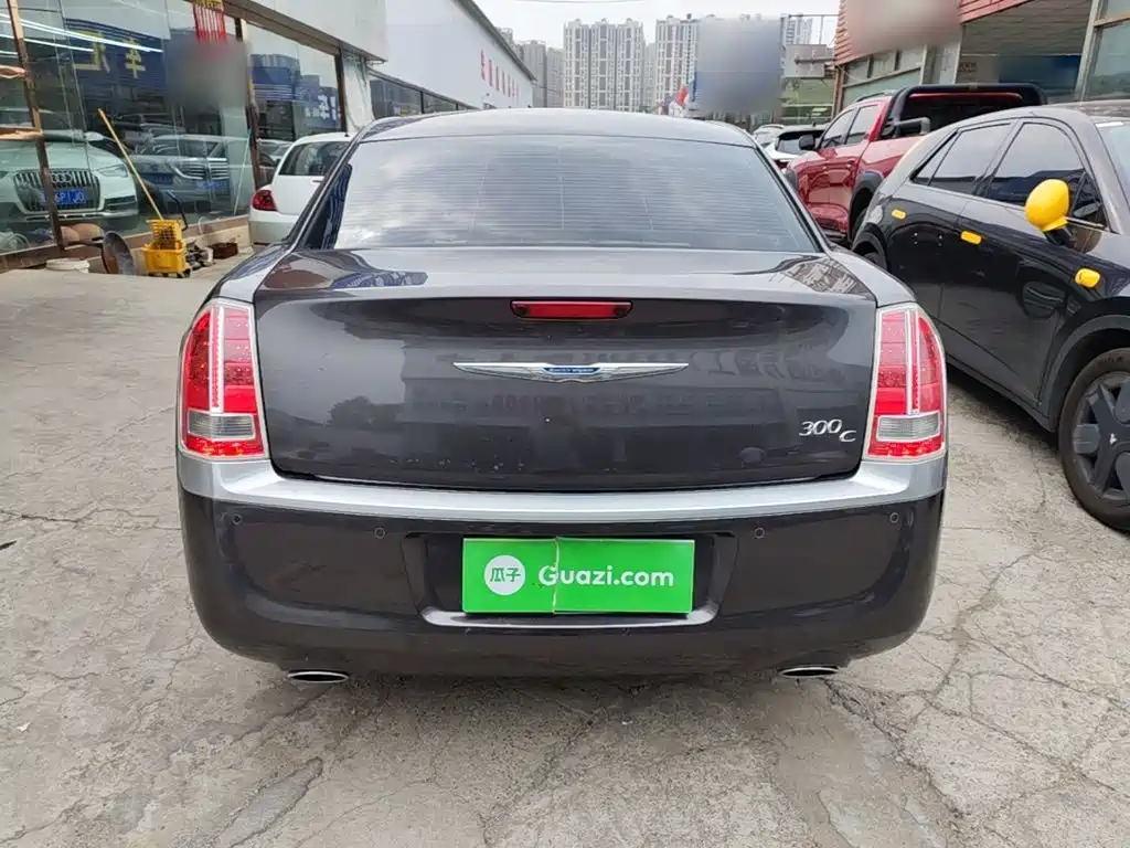 Chrysler 300C — миниатюра 6
