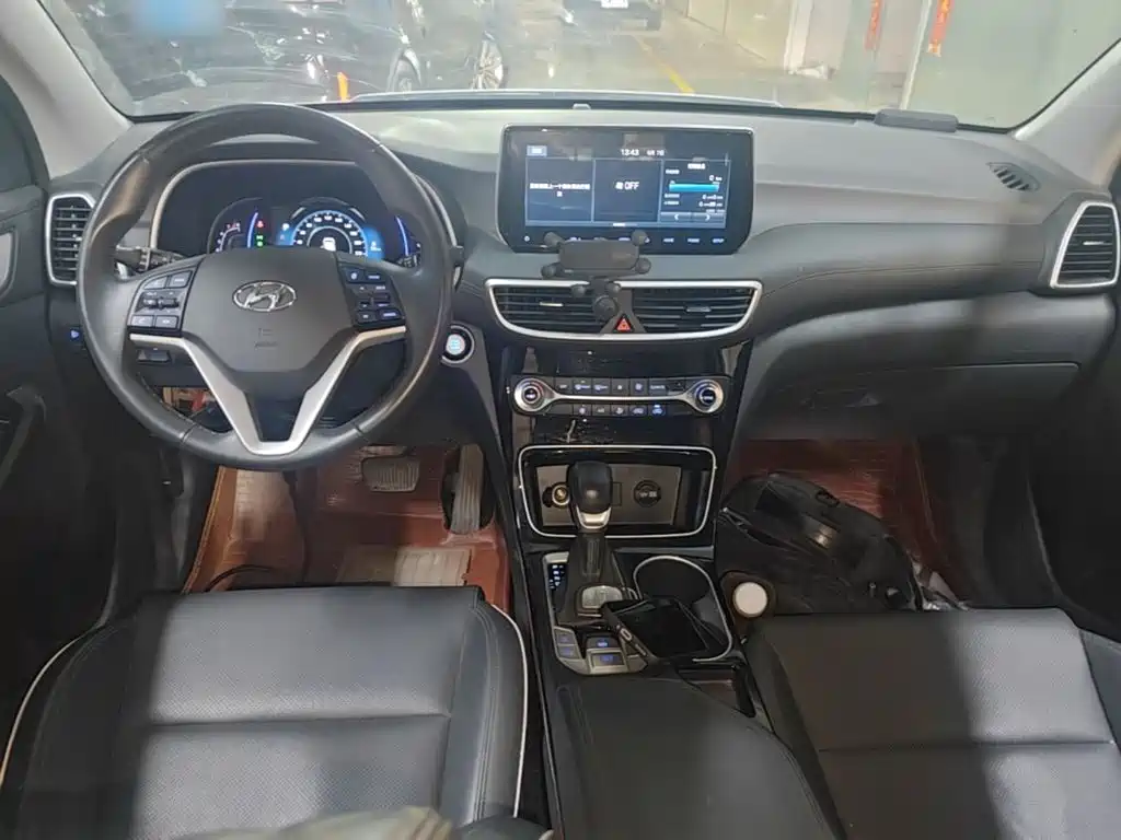 Hyundai Tucson — миниатюра 10