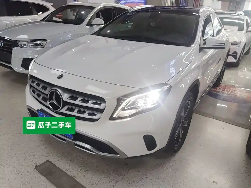 Mercedes-Benz GLA — миниатюра 2