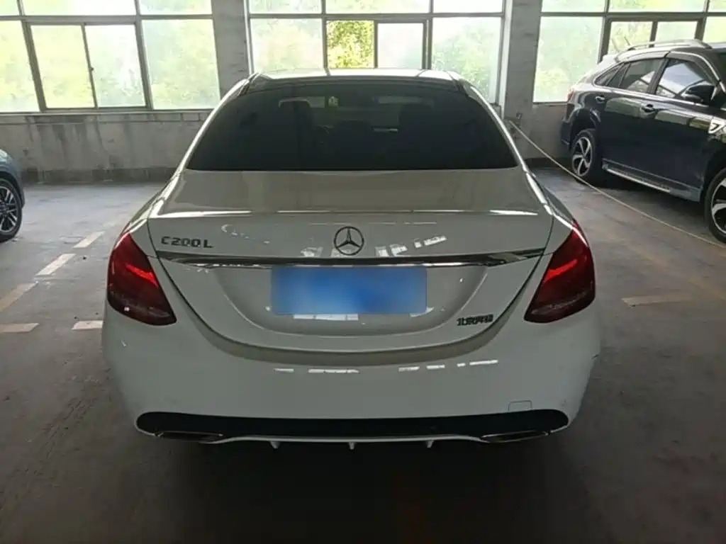 Mercedes-Benz C-Class — миниатюра 6