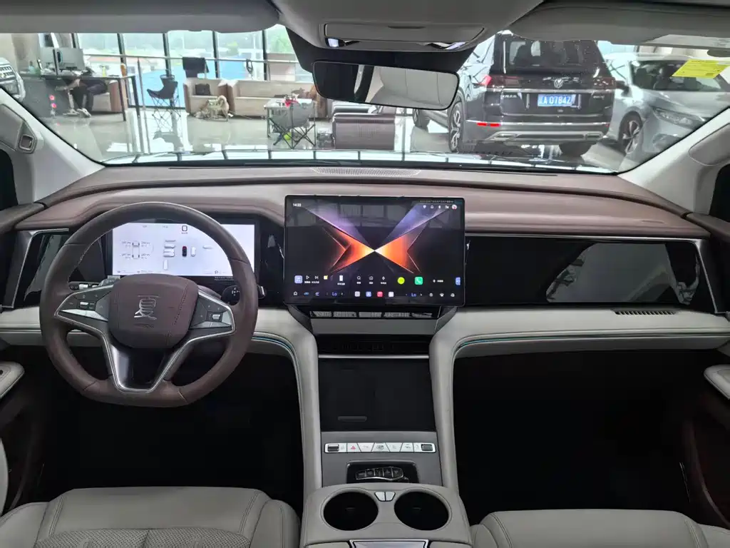 BYD Xia — миниатюра 28