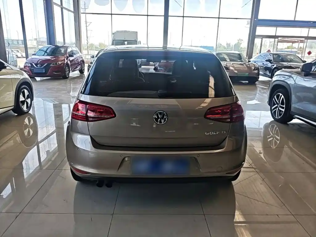 Volkswagen Golf — миниатюра 6
