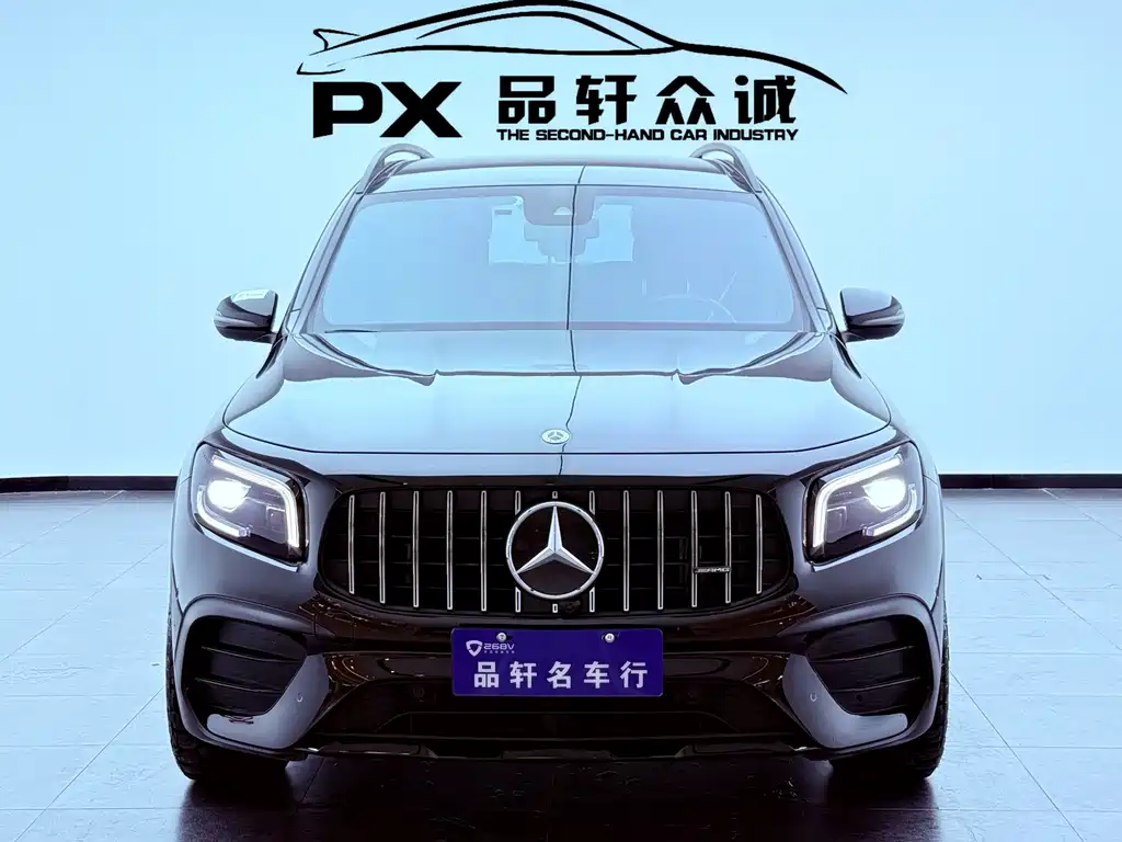 Mercedes-Benz GLB AMG — миниатюра 2