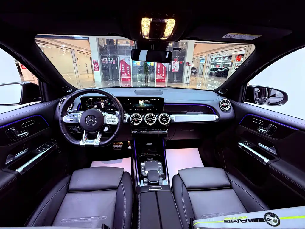 Mercedes-Benz GLB AMG — миниатюра 16