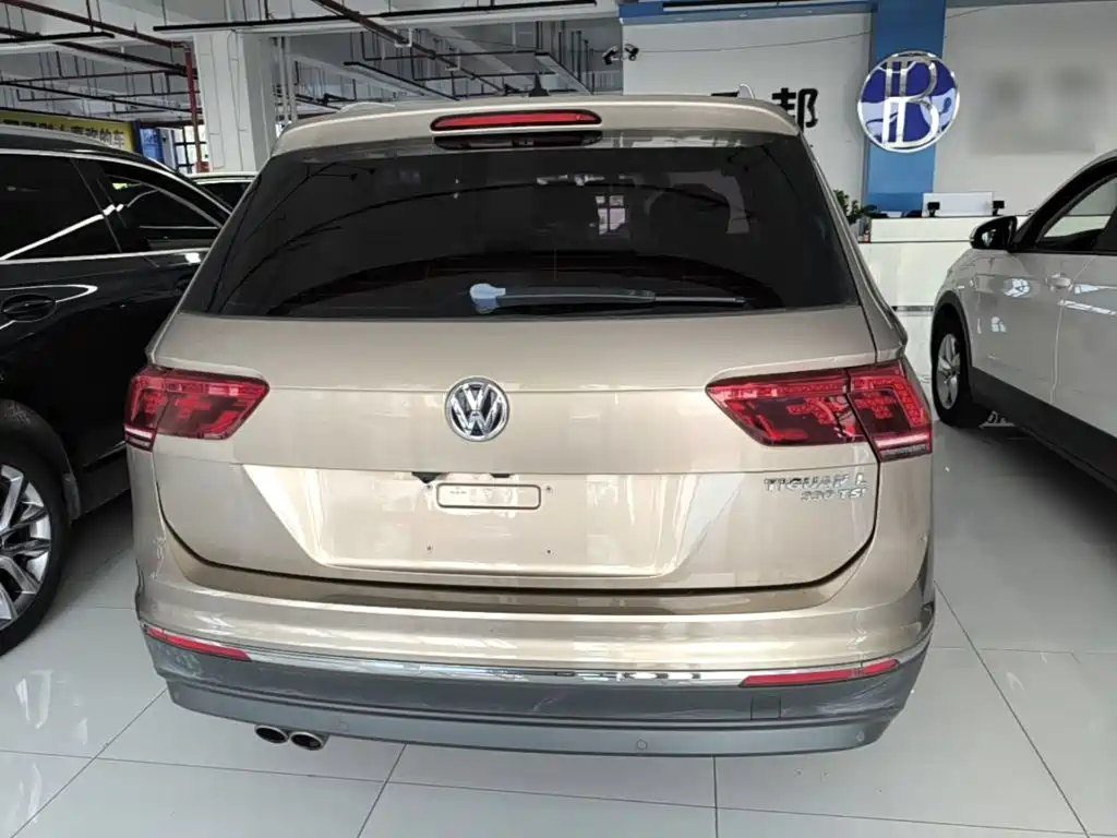 Volkswagen Tiguan L — миниатюра 6