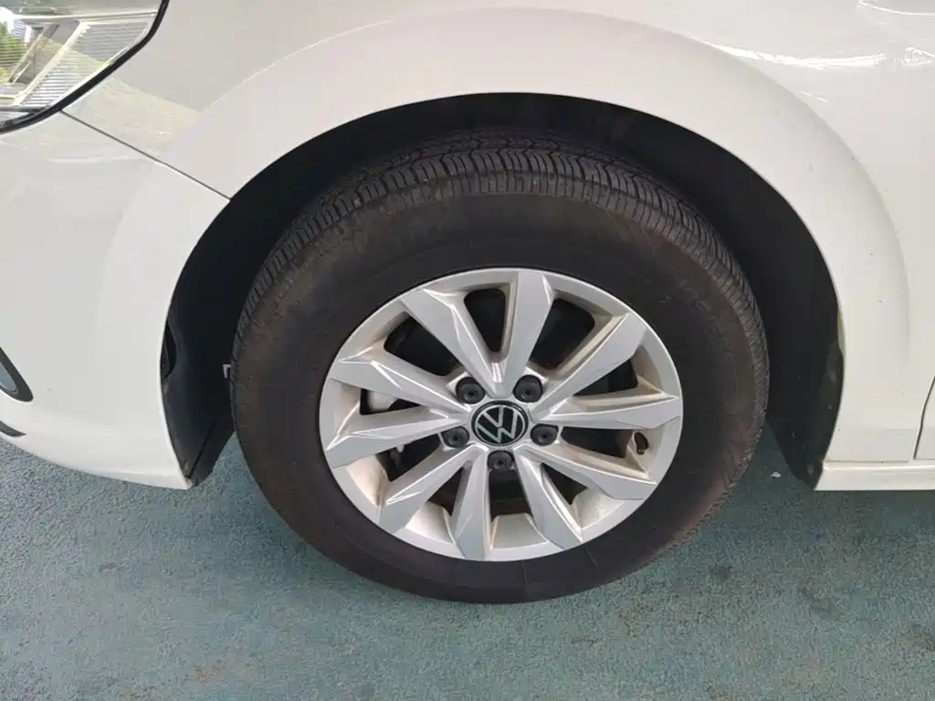 Volkswagen Bora — миниатюра 23