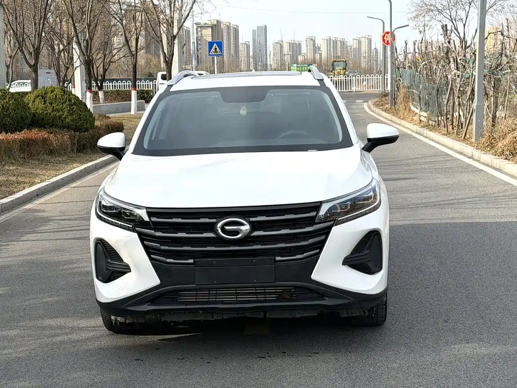 GAC TRUMPCHI GS4