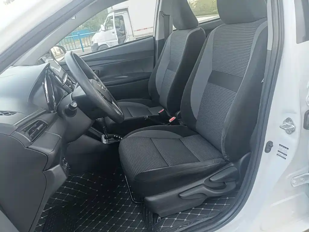 Toyota Vios — миниатюра 15