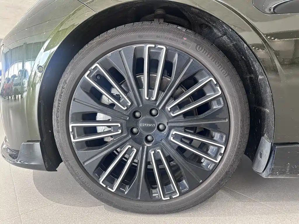 Lynk & Co 10 — миниатюра 22