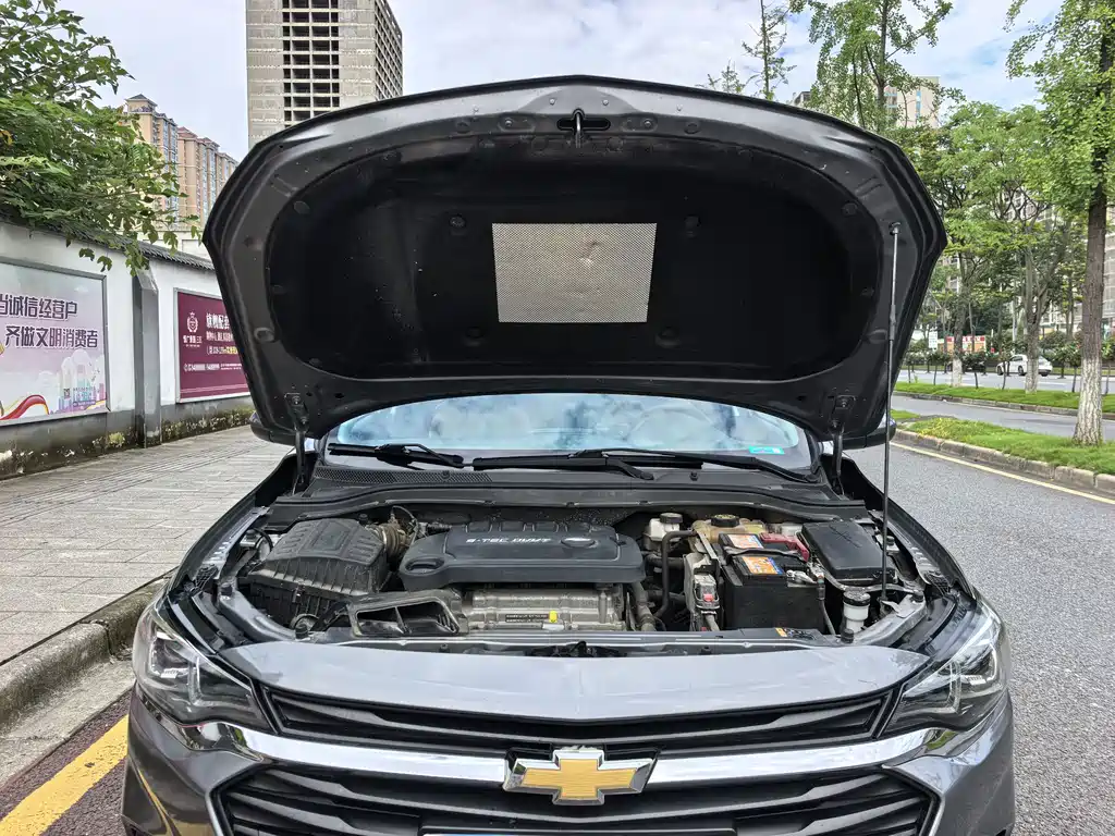 Chevrolet Monza 2020 320 AT