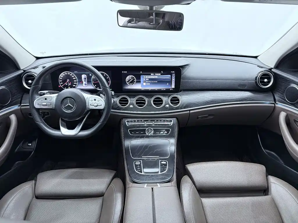 Mercedes-Benz E-Class E 2019 E 200 L Sport