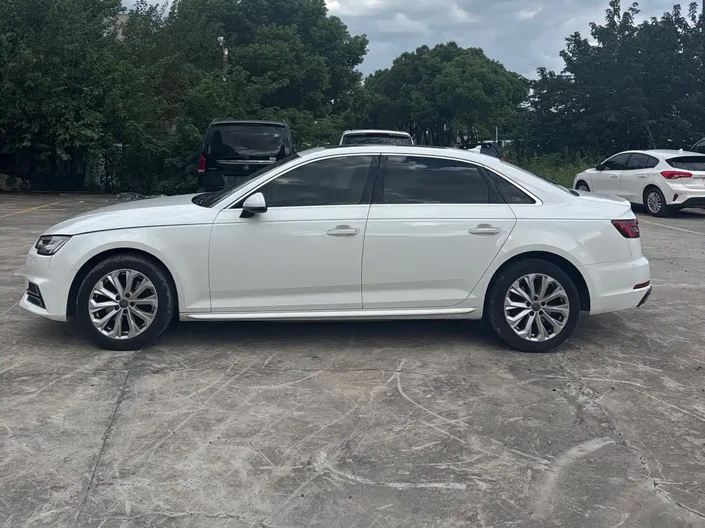 Audi A4L — миниатюра 3