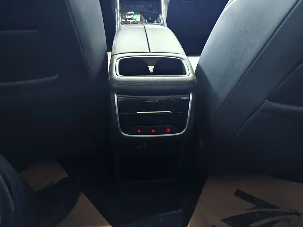 SAIC MAXUS CHASE G50