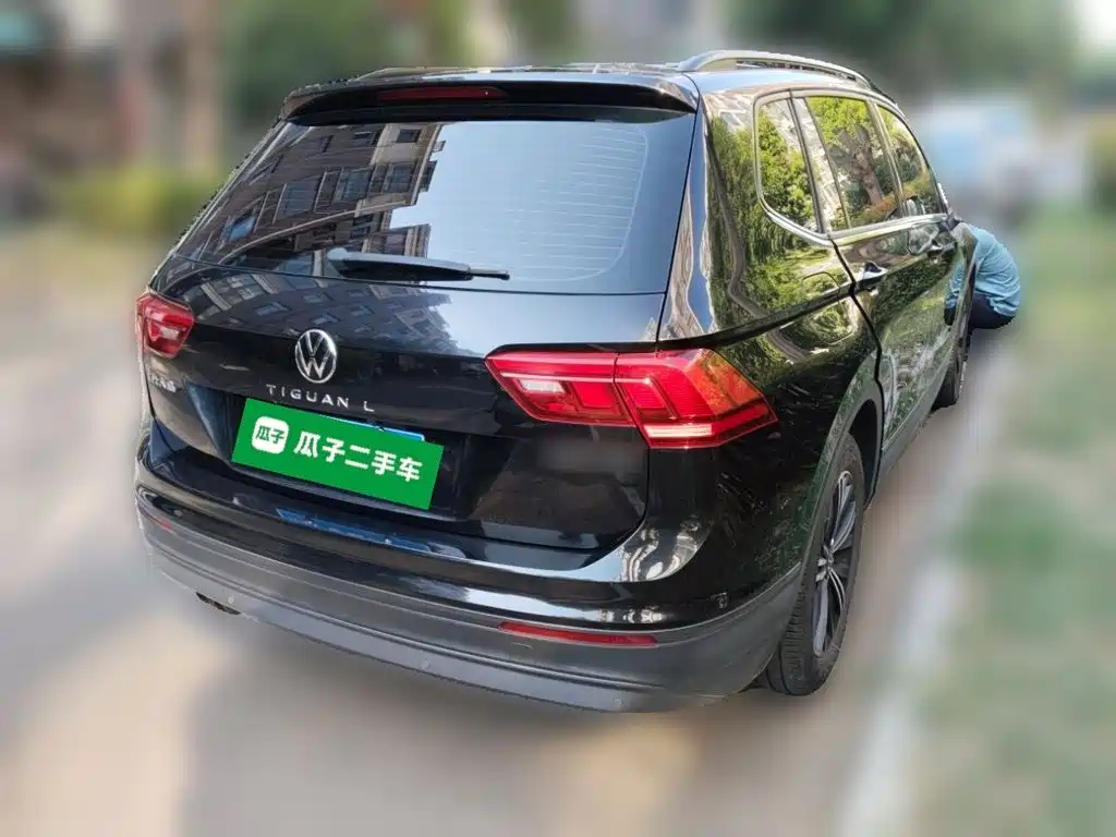 Volkswagen Tiguan L — миниатюра 4