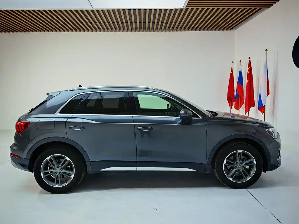 Audi Q3 — миниатюра 7