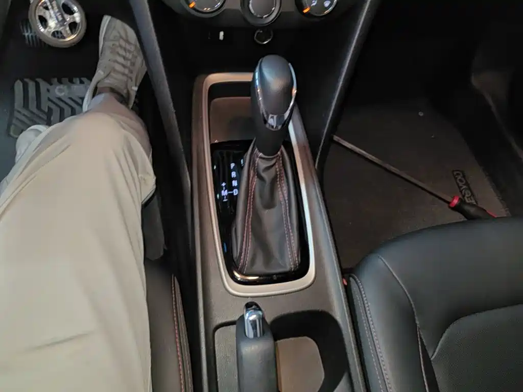 Chevrolet Monza — миниатюра 14