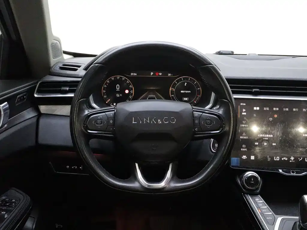 Lynk & Co 01 — миниатюра 15