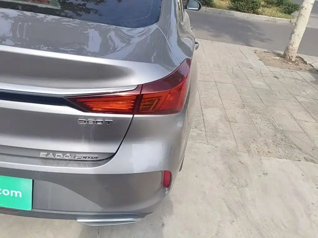 Changan Eado — миниатюра 8