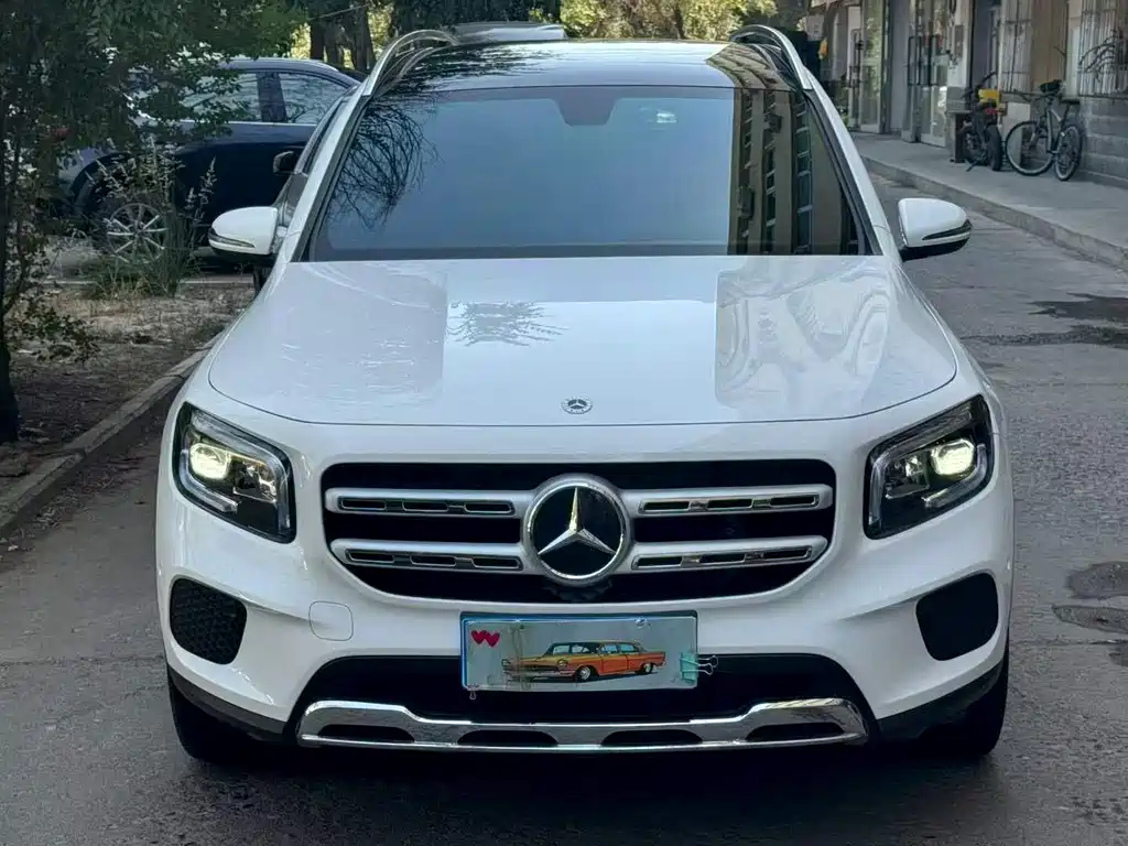 Mercedes-Benz GLB — миниатюра 2