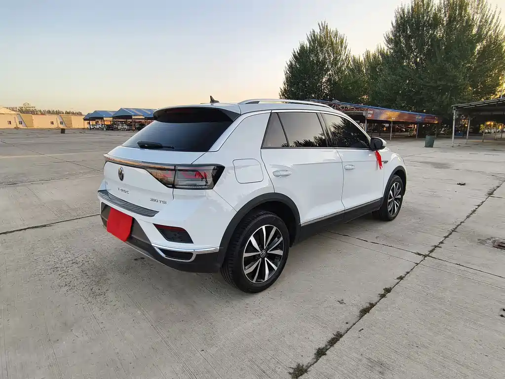 Volkswagen T-Roc — миниатюра 4