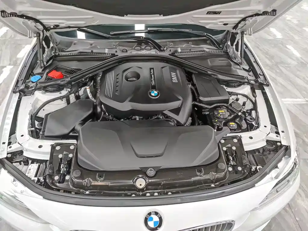 BMW 3 Series — миниатюра 7