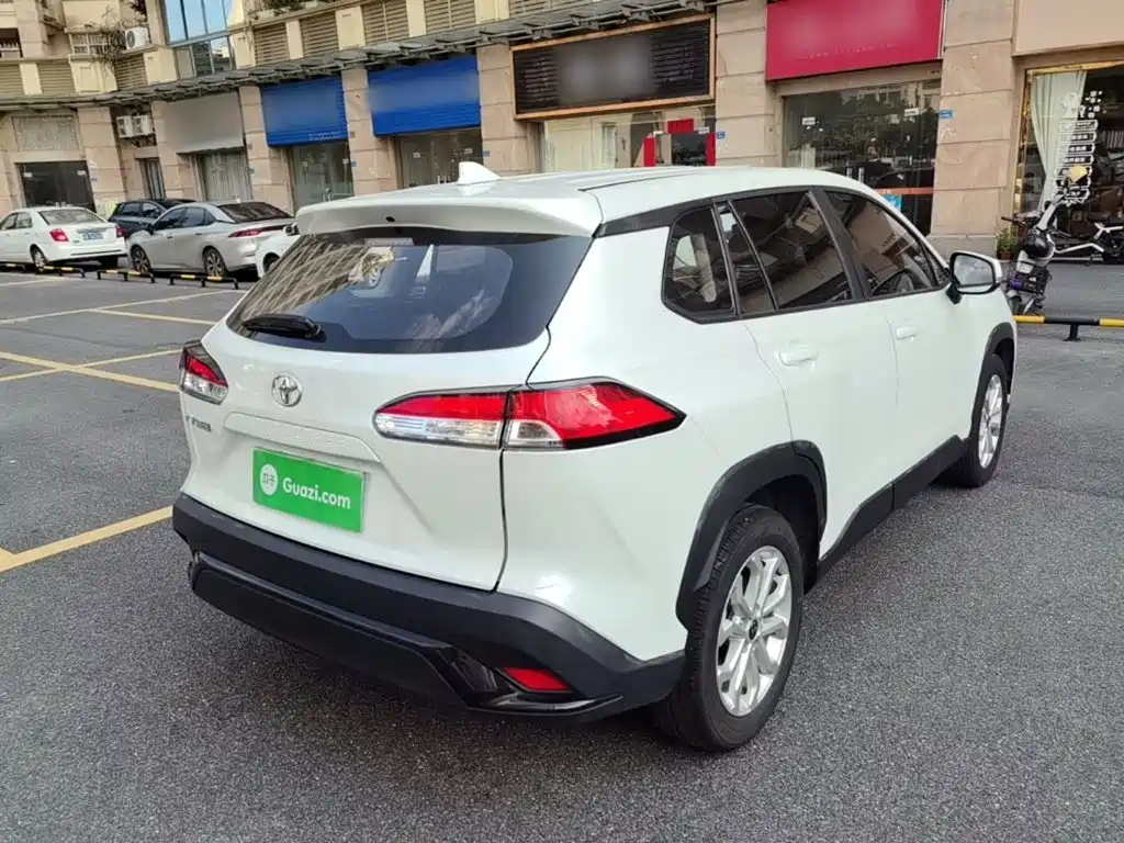 Toyota Frontlander — миниатюра 7