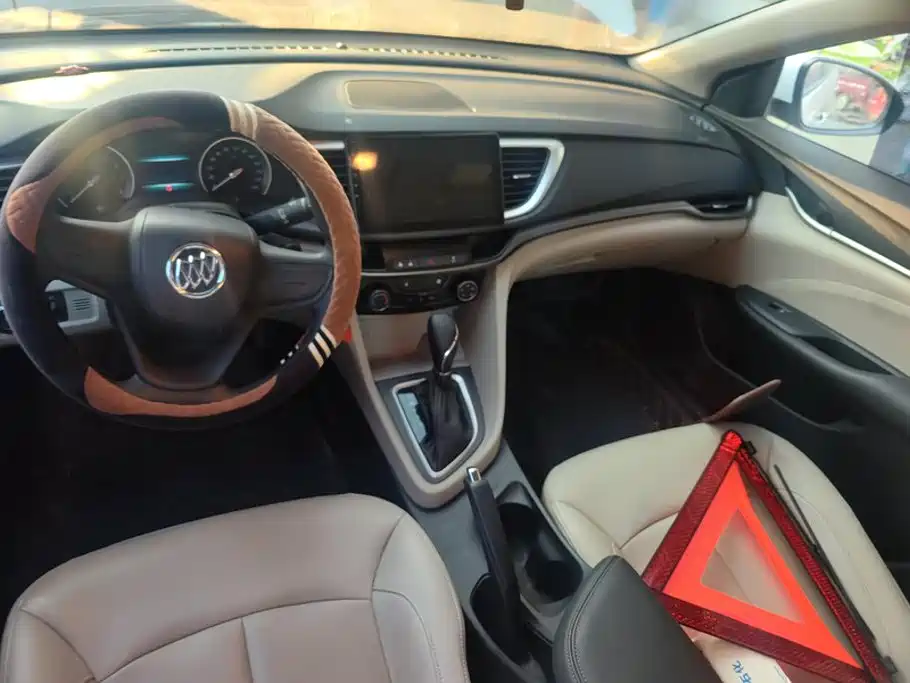 Buick Excelle — миниатюра 12