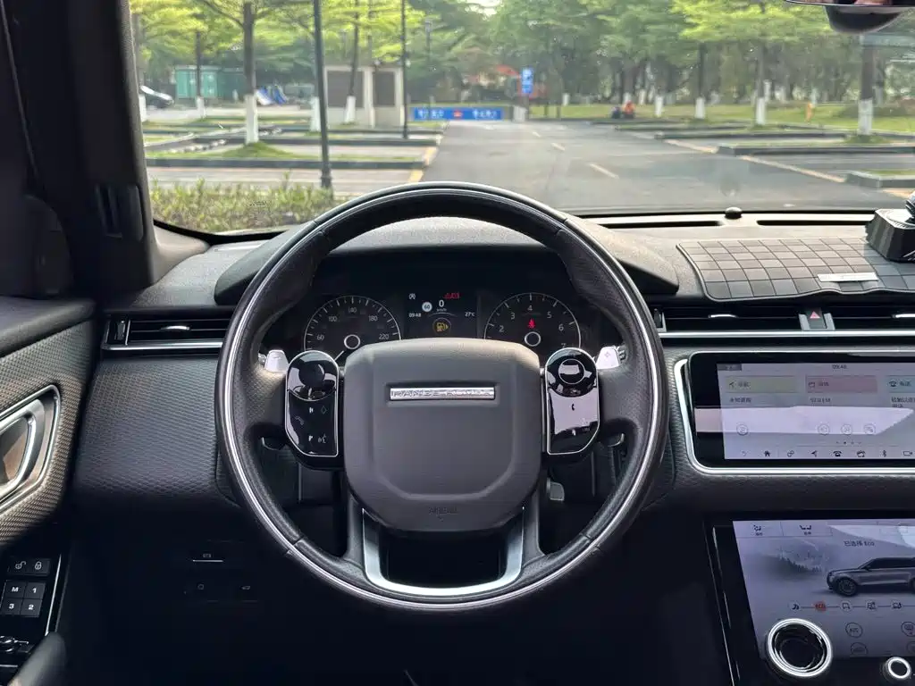 Land Rover Velar — миниатюра 6