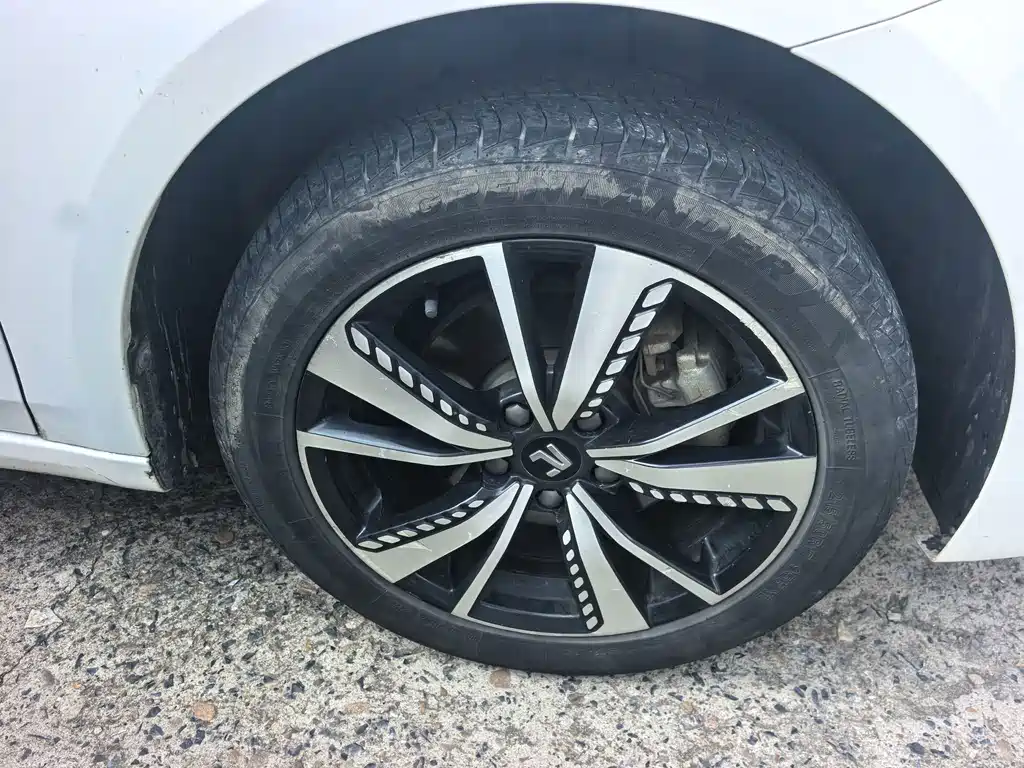 Roewe Feifan ER6 — миниатюра 7