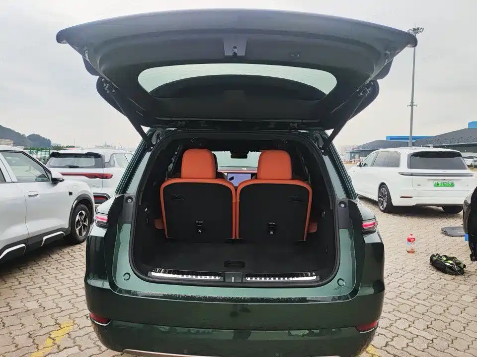 Li Auto Li L9 — миниатюра 9
