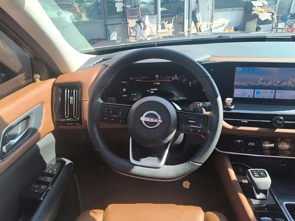Nissan Teramont — миниатюра 11