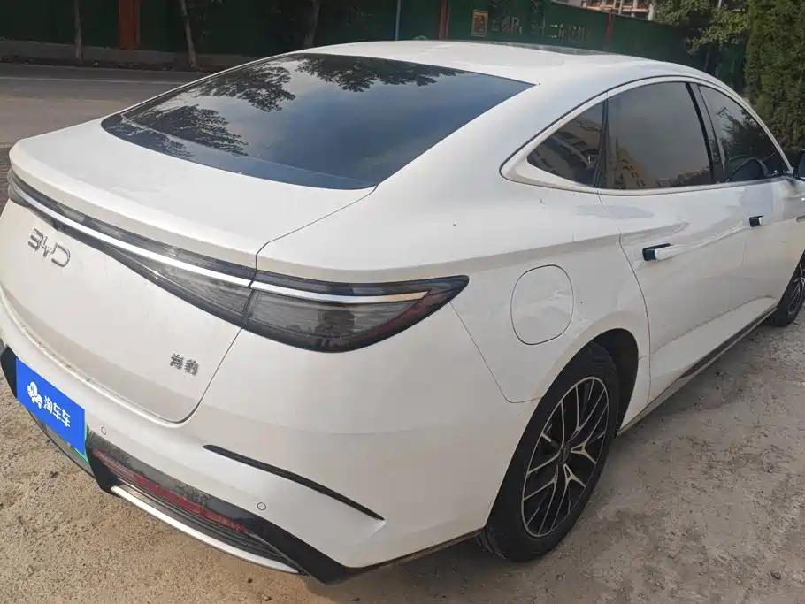 BYD Seal — миниатюра 3