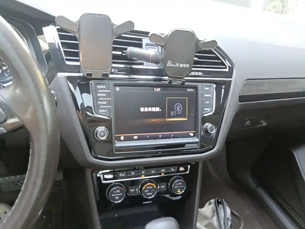 Volkswagen Tiguan L — миниатюра 13