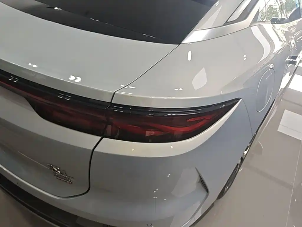 BYD Han L 2025 EV Flagship
