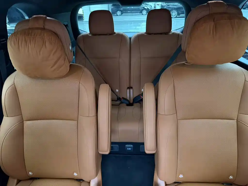 Li Auto Li L8 — миниатюра 15