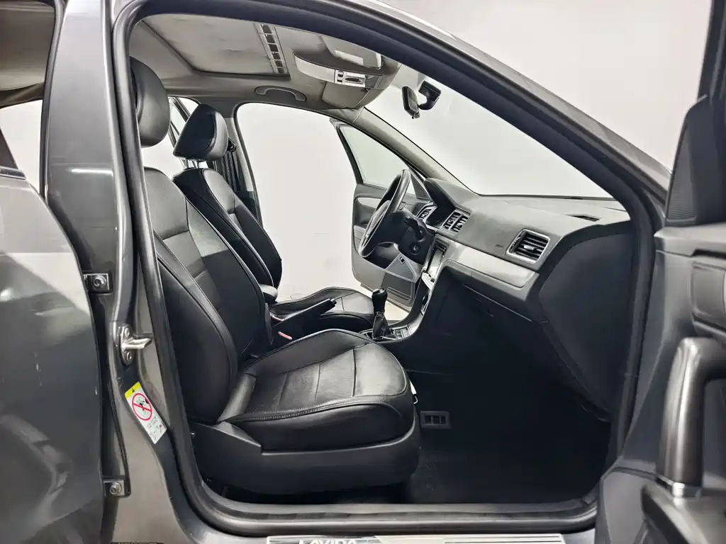 Volkswagen Lavida — миниатюра 14