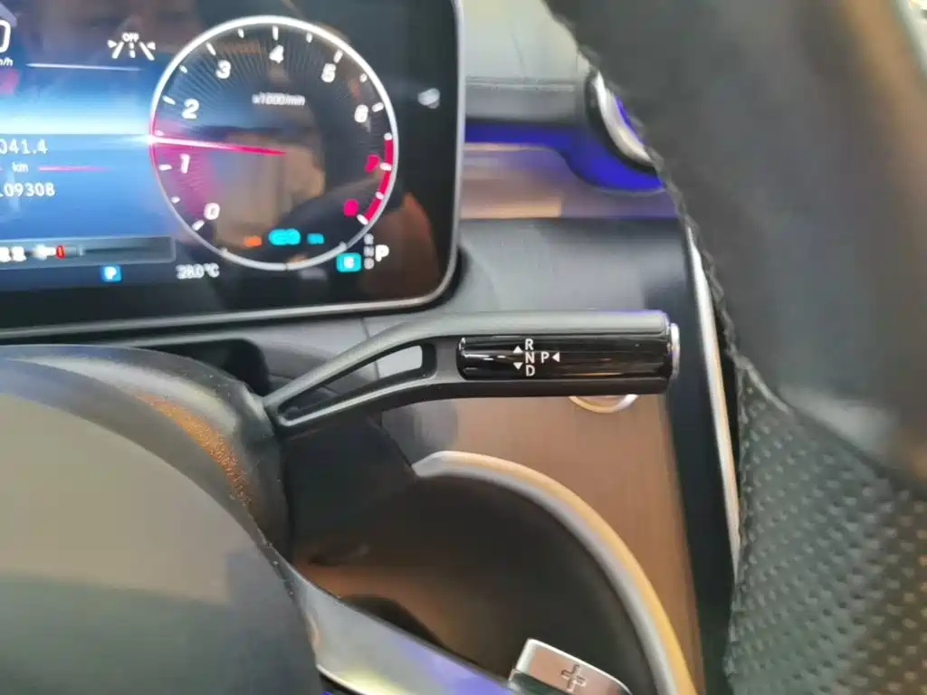 Mercedes-Benz C-Class — миниатюра 14