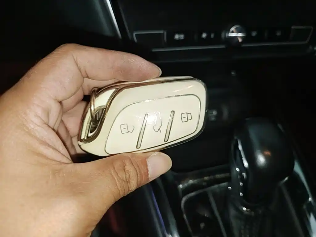 Roewe i5 — миниатюра 9