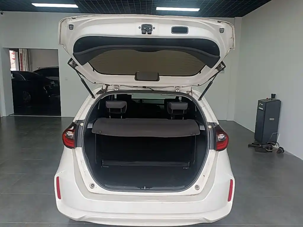 Honda Fit — миниатюра 19
