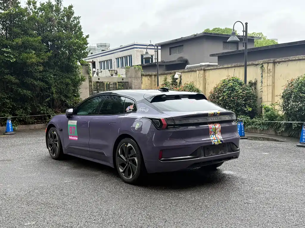 Zeekr 001 2023 WE 86kWh