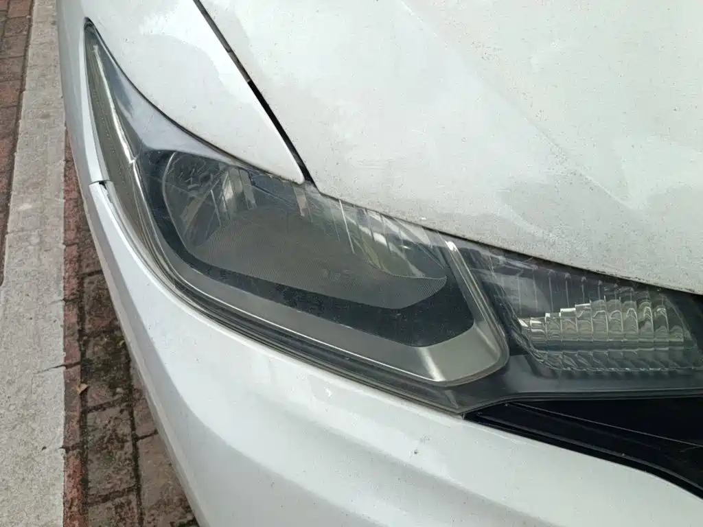 Honda Fit — миниатюра 7