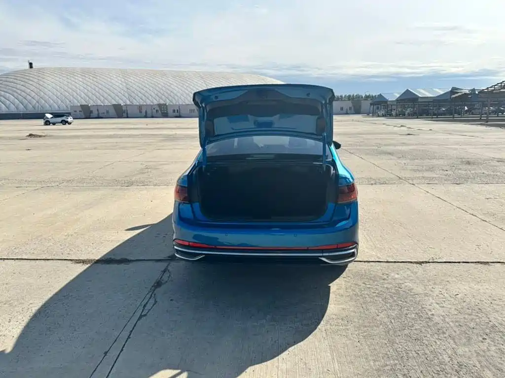 Volkswagen Sagitar — миниатюра 22