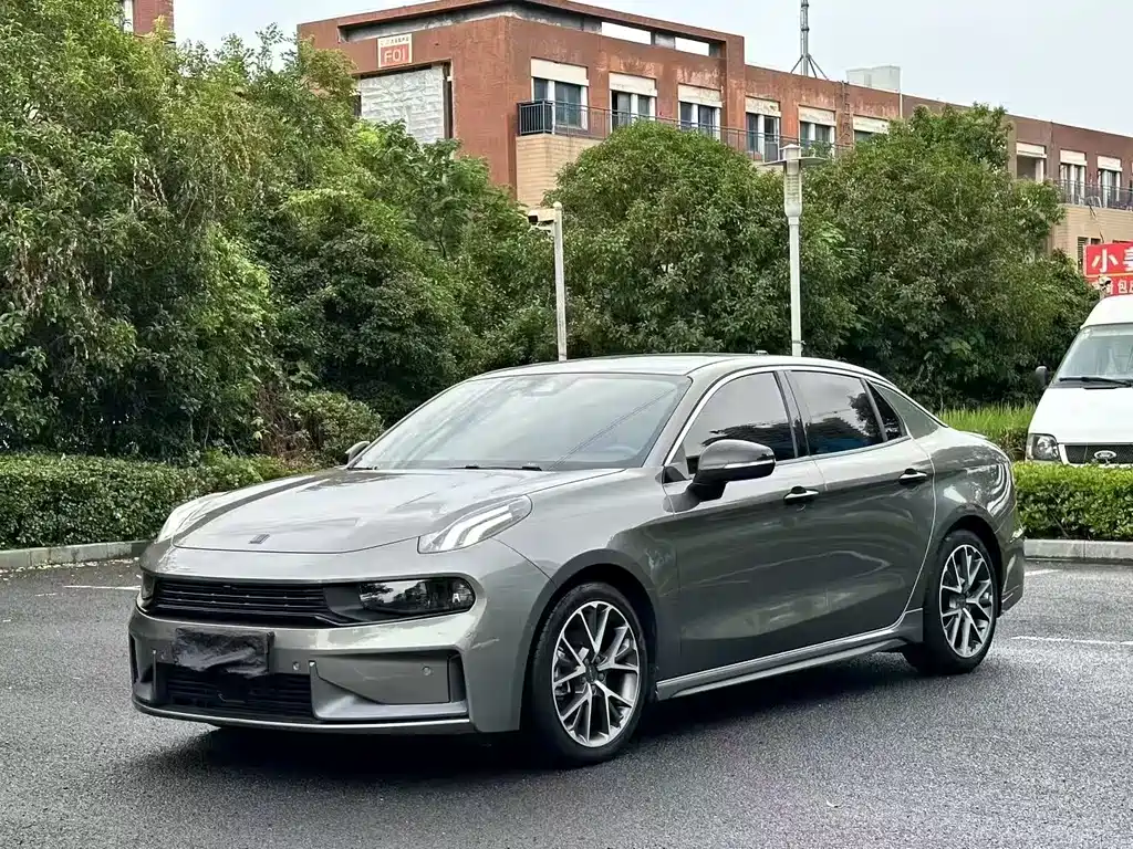 Lynk & Co 03 2021
