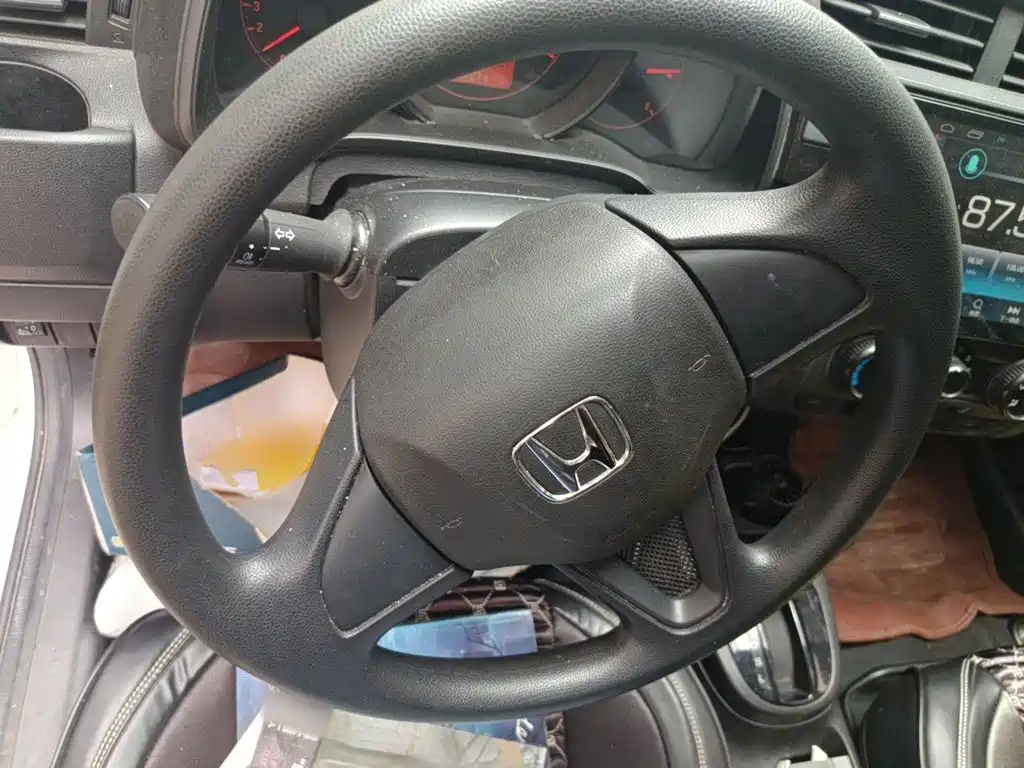Honda Fit — миниатюра 11
