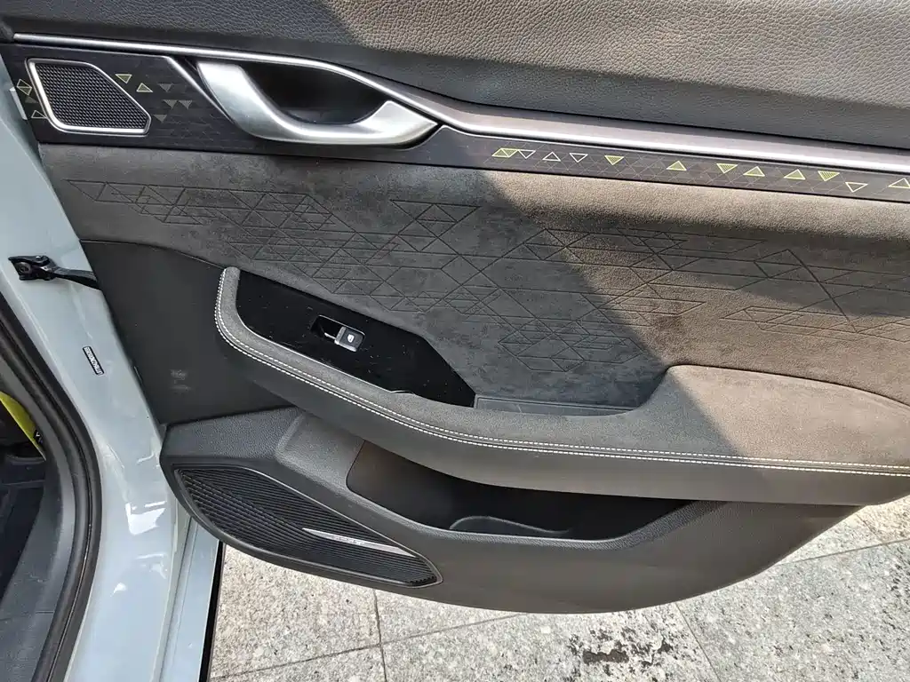 Geely Xingrui — миниатюра 11