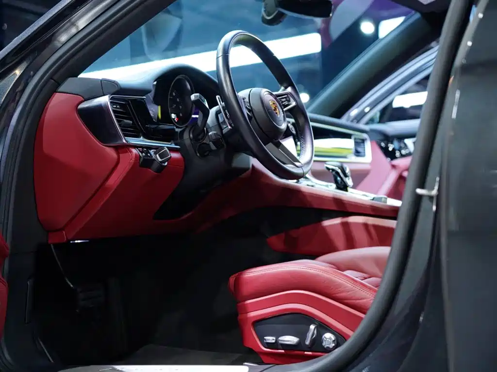 Porsche Panamera — миниатюра 4