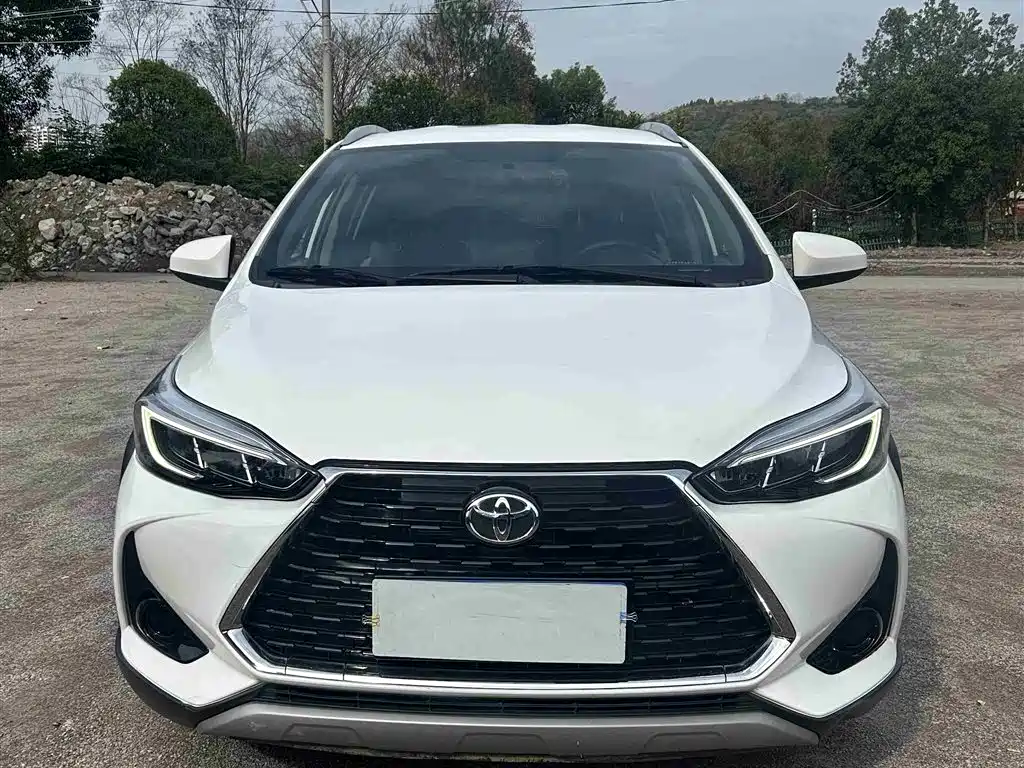 TOYOTA YARIS L ZHIXUAN
