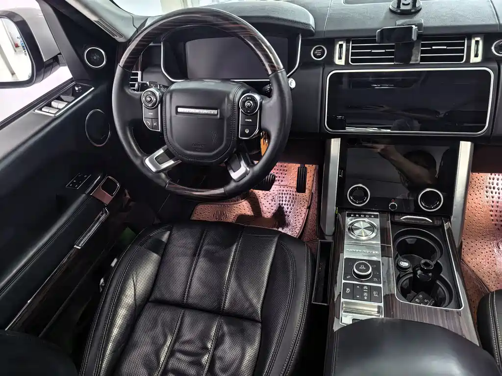Land Rover Range Rover — миниатюра 12