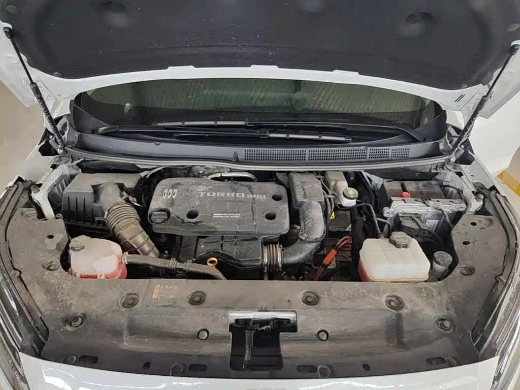 Buick GL8 Hybrid — миниатюра 20