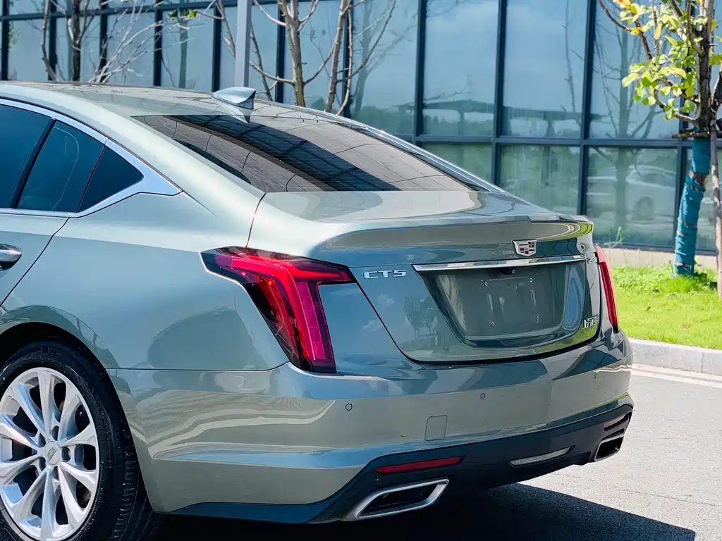 Cadillac CT5 — миниатюра 9
